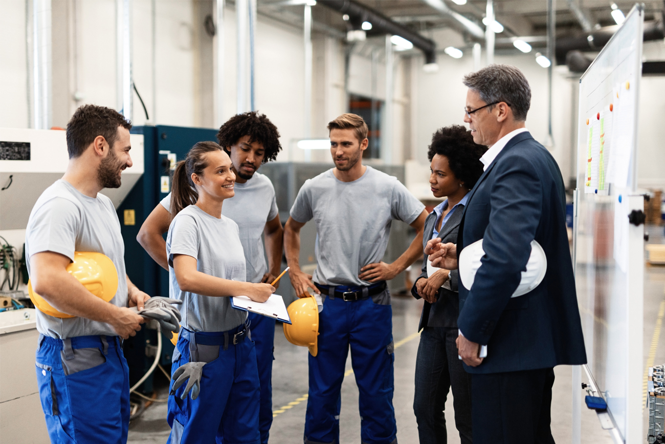Facilities management workers using Pronto Xi modules to help automate processes.